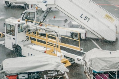 Heavy Rainfall in Singapore Leads to Flight Cancellation and Travel Disruption - Travel And Tour World
