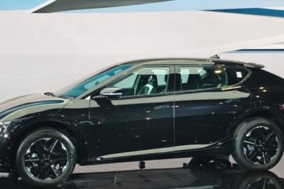 Auto Expo 2025: Kia EV6 Facelift Unveiled, Offers 650 km Range