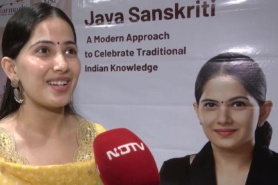 Maha Kumbh 2025: Spiritual Guru Jaya Kishori Takes Dip In Prayagraj, Shares 