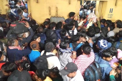 16 people dead, several injured at New Delhi railway station, railway ministry orders high-level probe