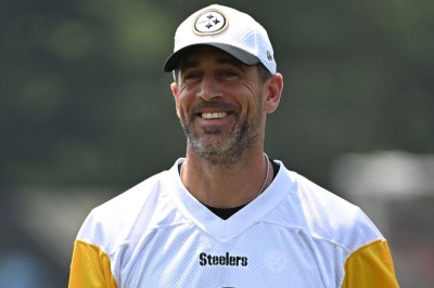 Aaron Rodgers' family doubts the authenticity of the Steelers QB's marriage. Here is why